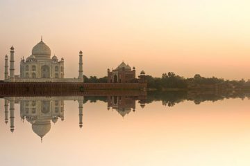 sunset over the Taj Mahal in India