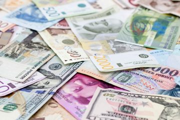 Paper money in various currencies