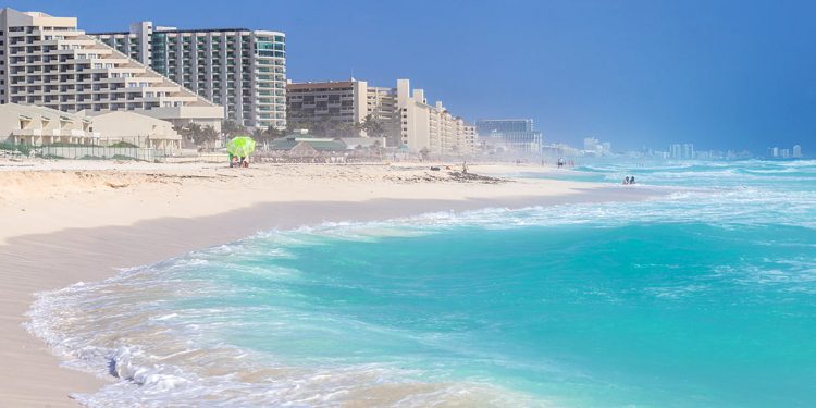 Hotels along Cancun beach