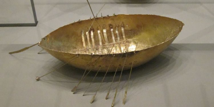 Gold Viking ship National Museum of Ireland: Archaeology